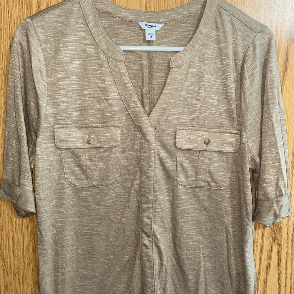 Woman’s Blouse